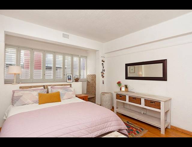 2 BEDROOM APARTMENT FOR SALE IN GREEN POINT